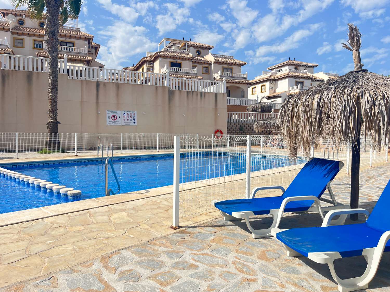 Apartamento en planta baja en Lomas de Cabo Roig