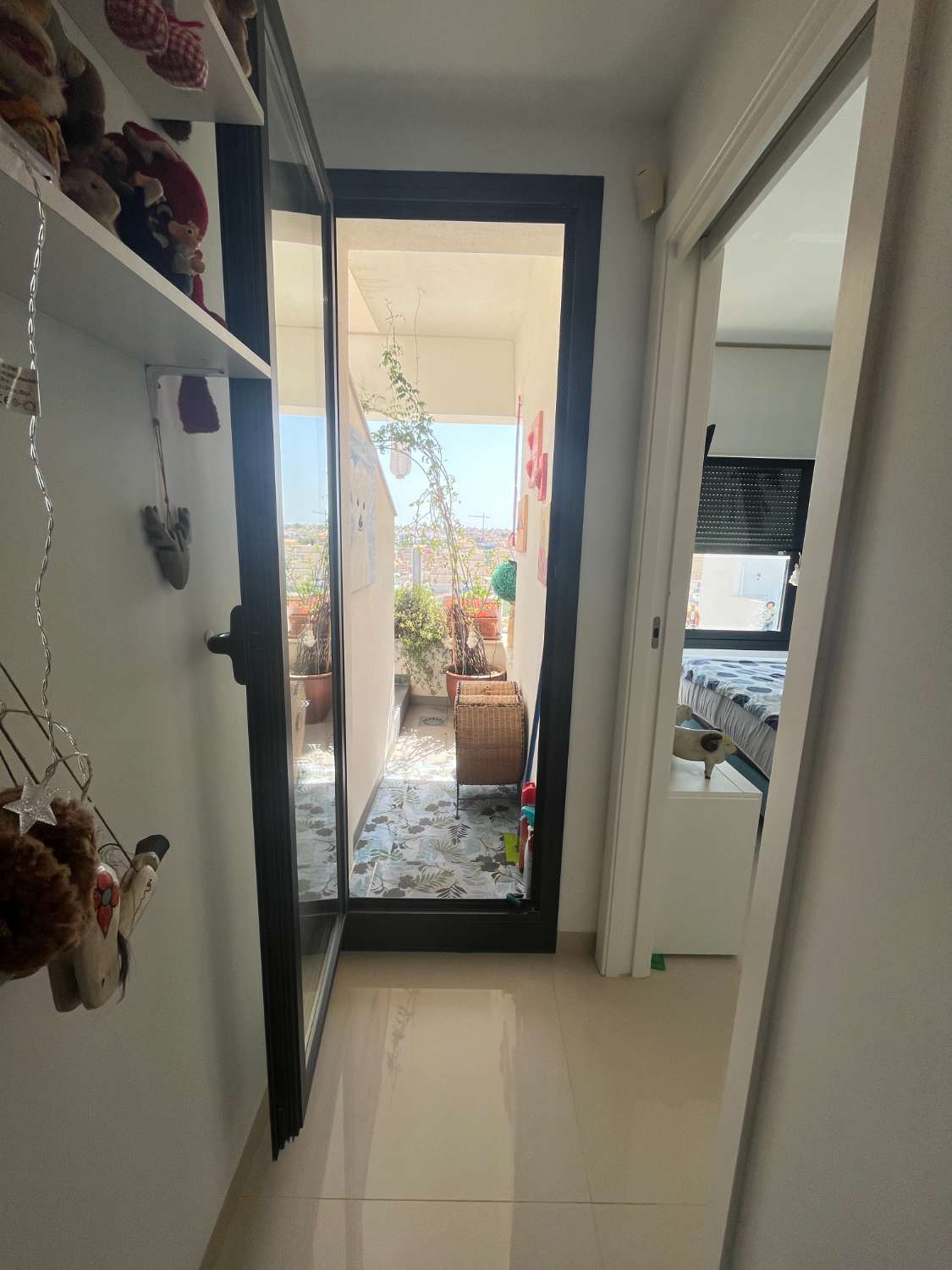 Modernes Traumhaus mit privatem Pool – Baujahr 2020, 3 Schlafzimmer