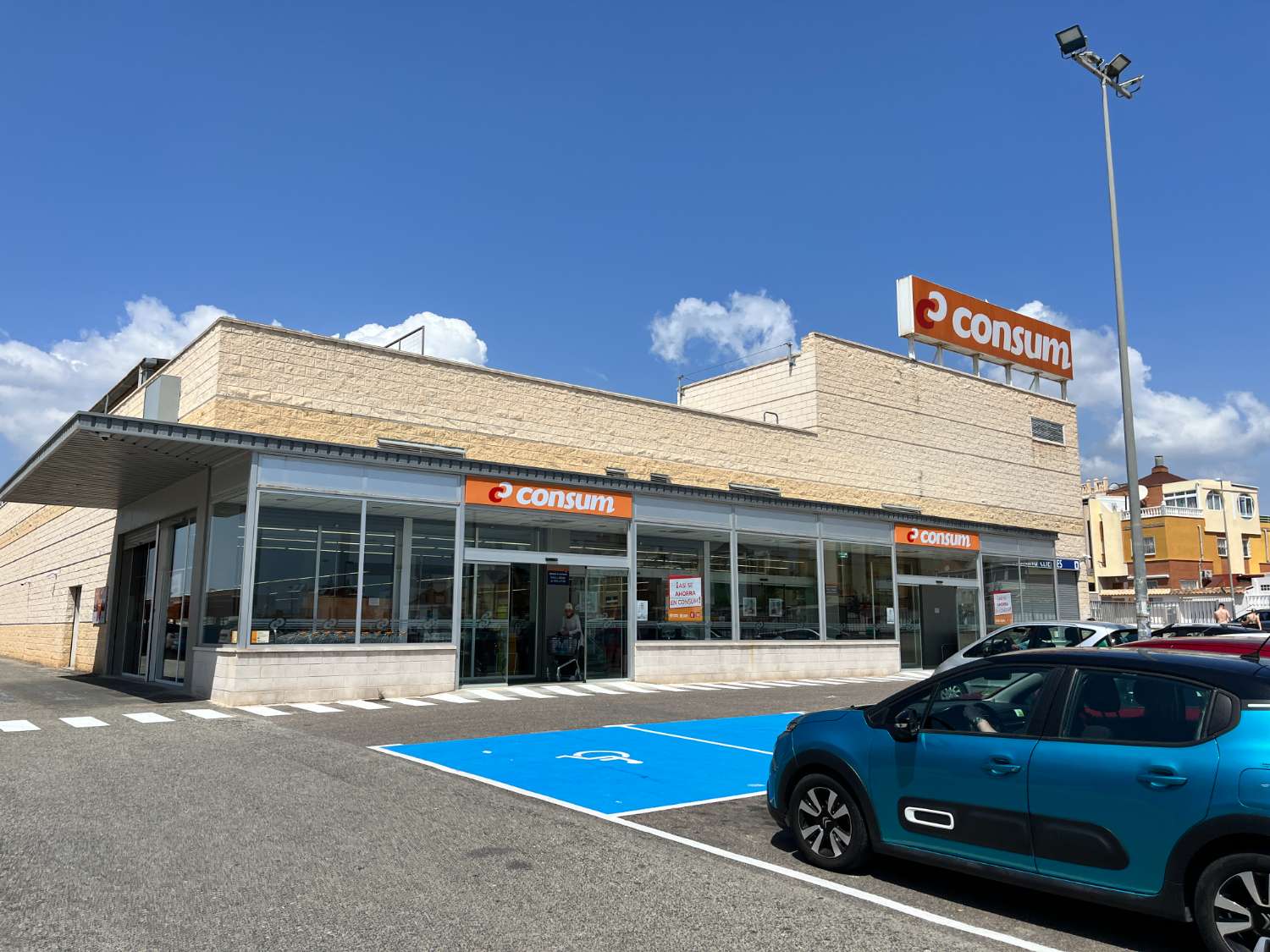 Modernes Traumhaus mit privatem Pool – Baujahr 2020, 3 Schlafzimmer