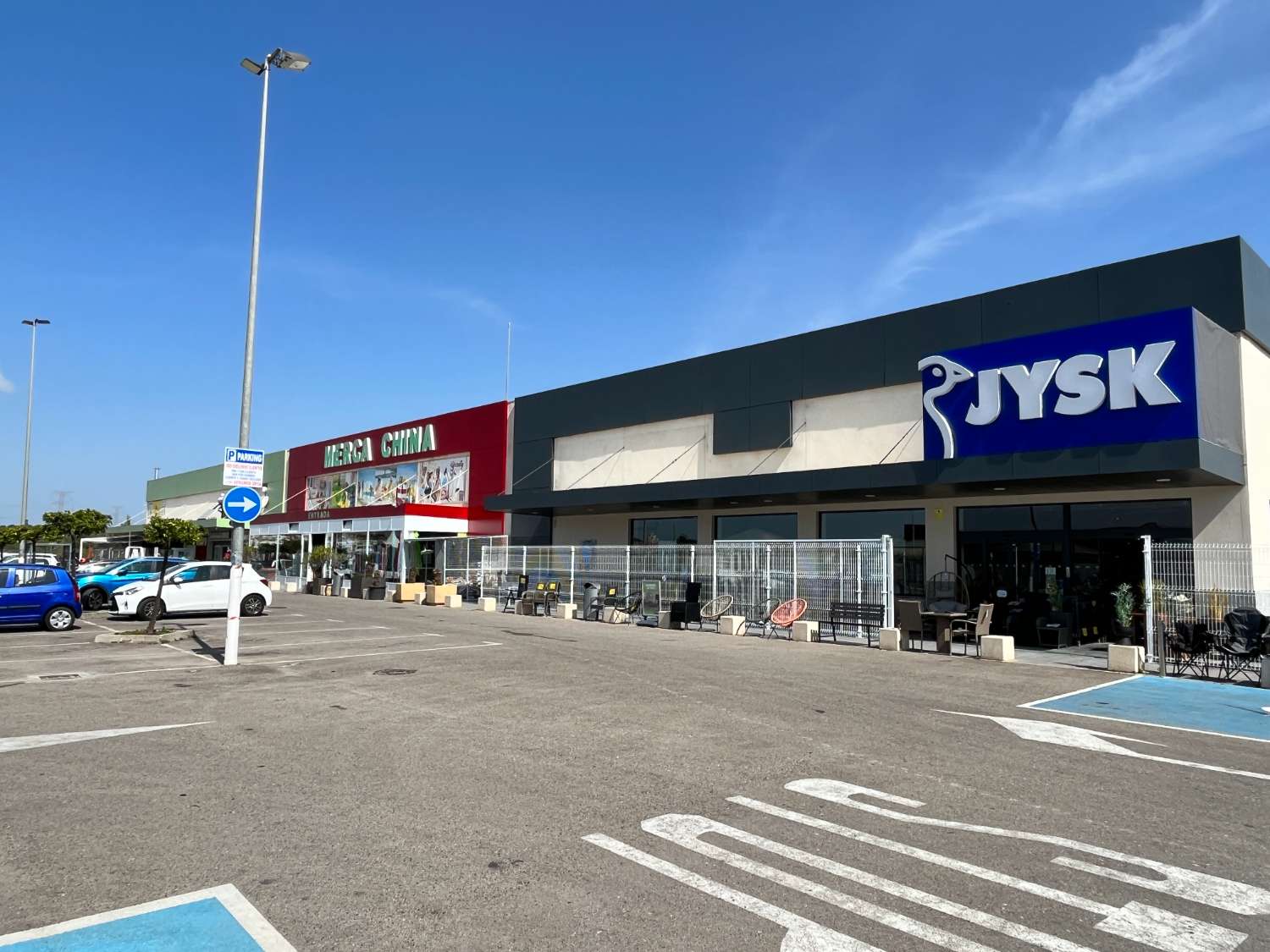 Modernes Traumhaus mit privatem Pool – Baujahr 2020, 3 Schlafzimmer