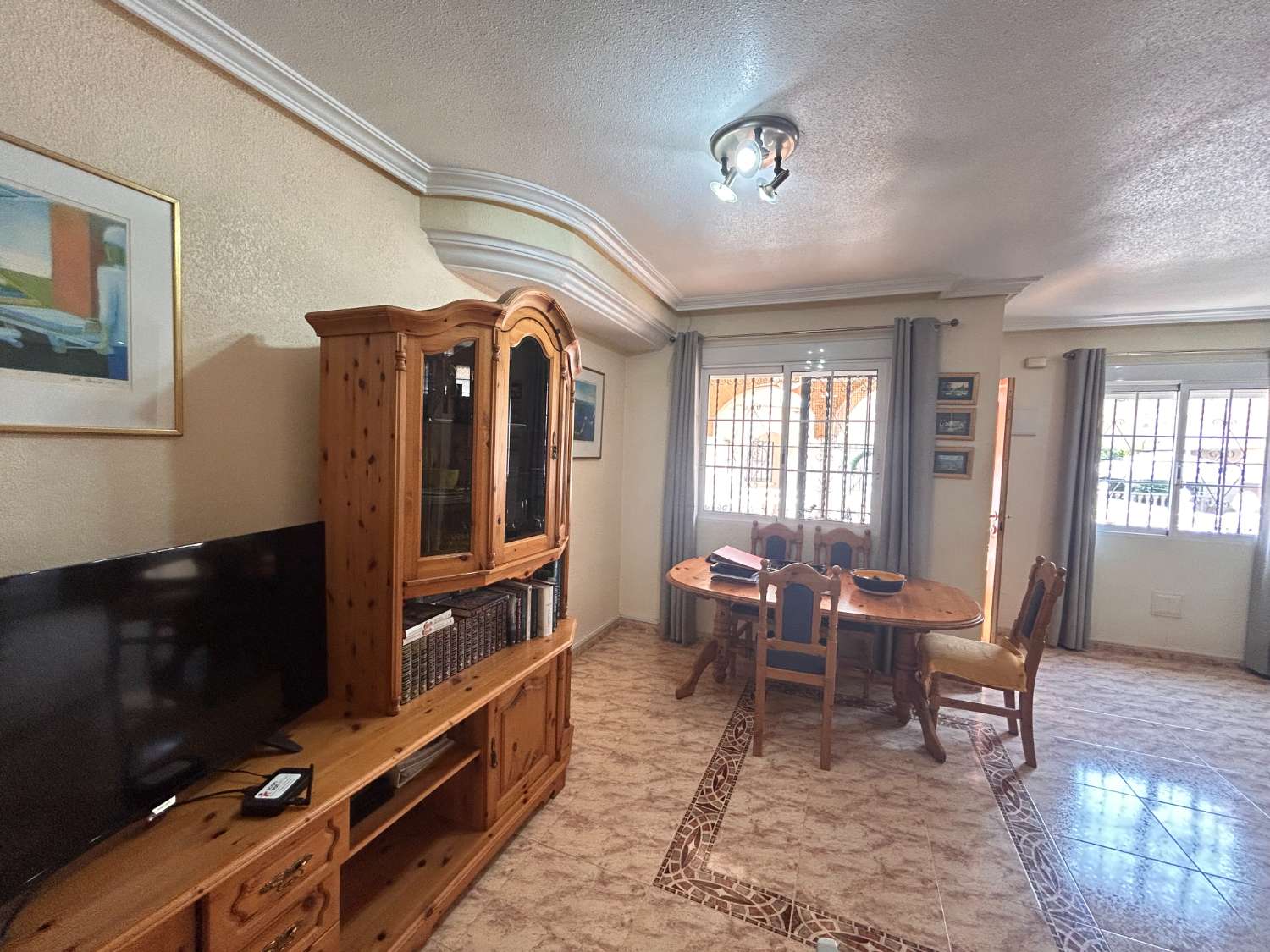 Kaunis kaksikerroksinen Zodiaco 3:ssa