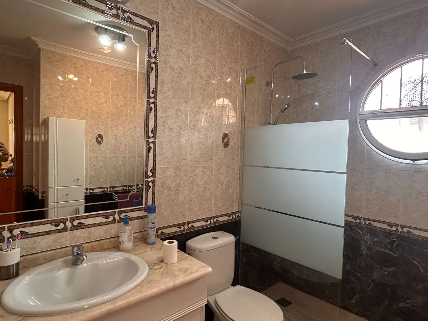 Kaunis kaksikerroksinen Zodiaco 3:ssa