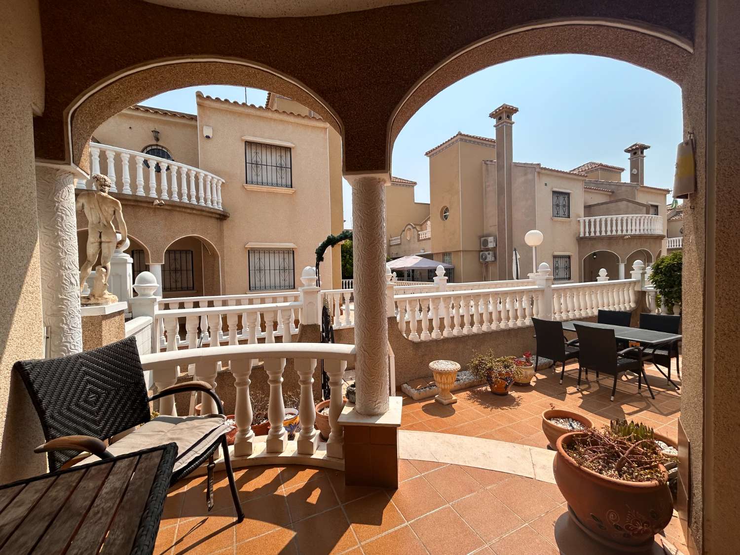 Kaunis kaksikerroksinen Zodiaco 3:ssa