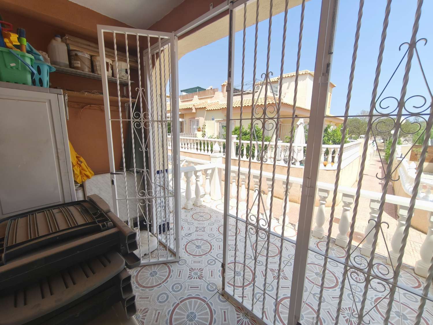 Dúplex de 2 dormitorios y 1 baño en La Florida.