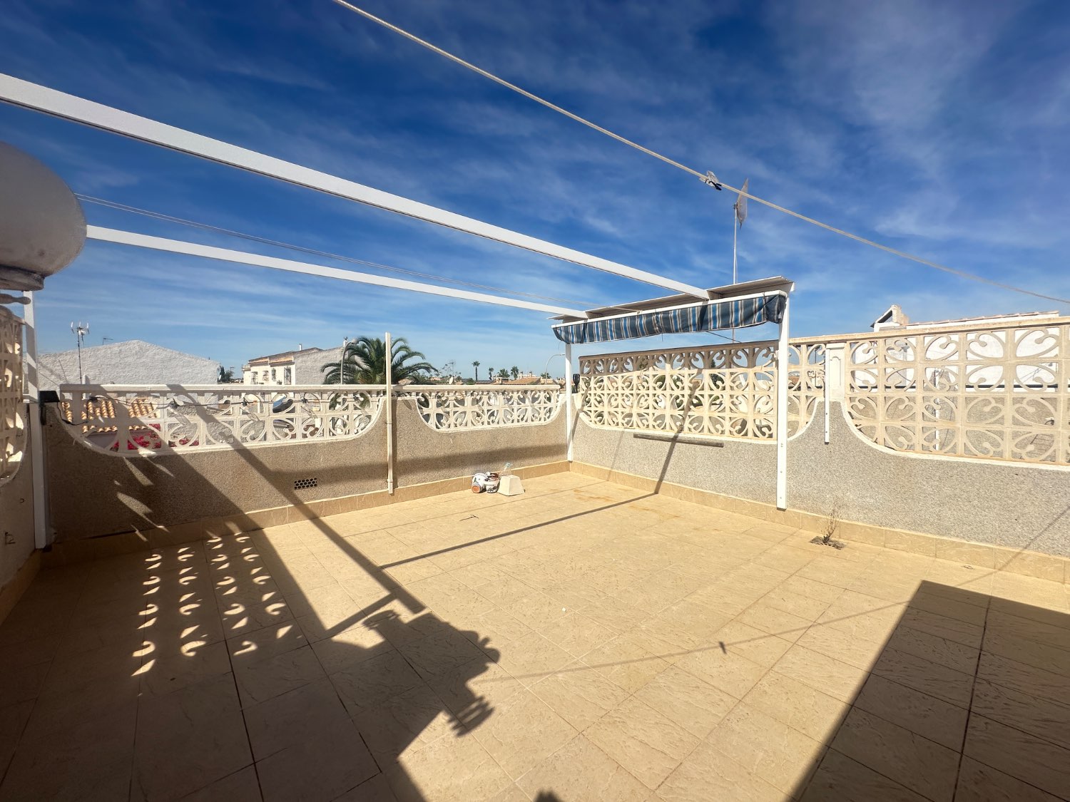 Bungalow reformado 2 dormitorios en La Florida !