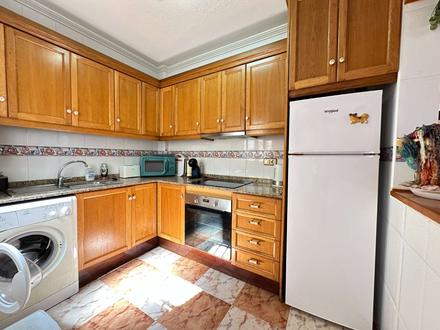 Bungalow de 2 dormitorios con solárium en Playa Flamenca