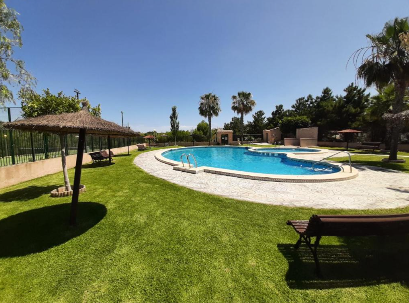 Bonito apartamento de 2 dormitorios.