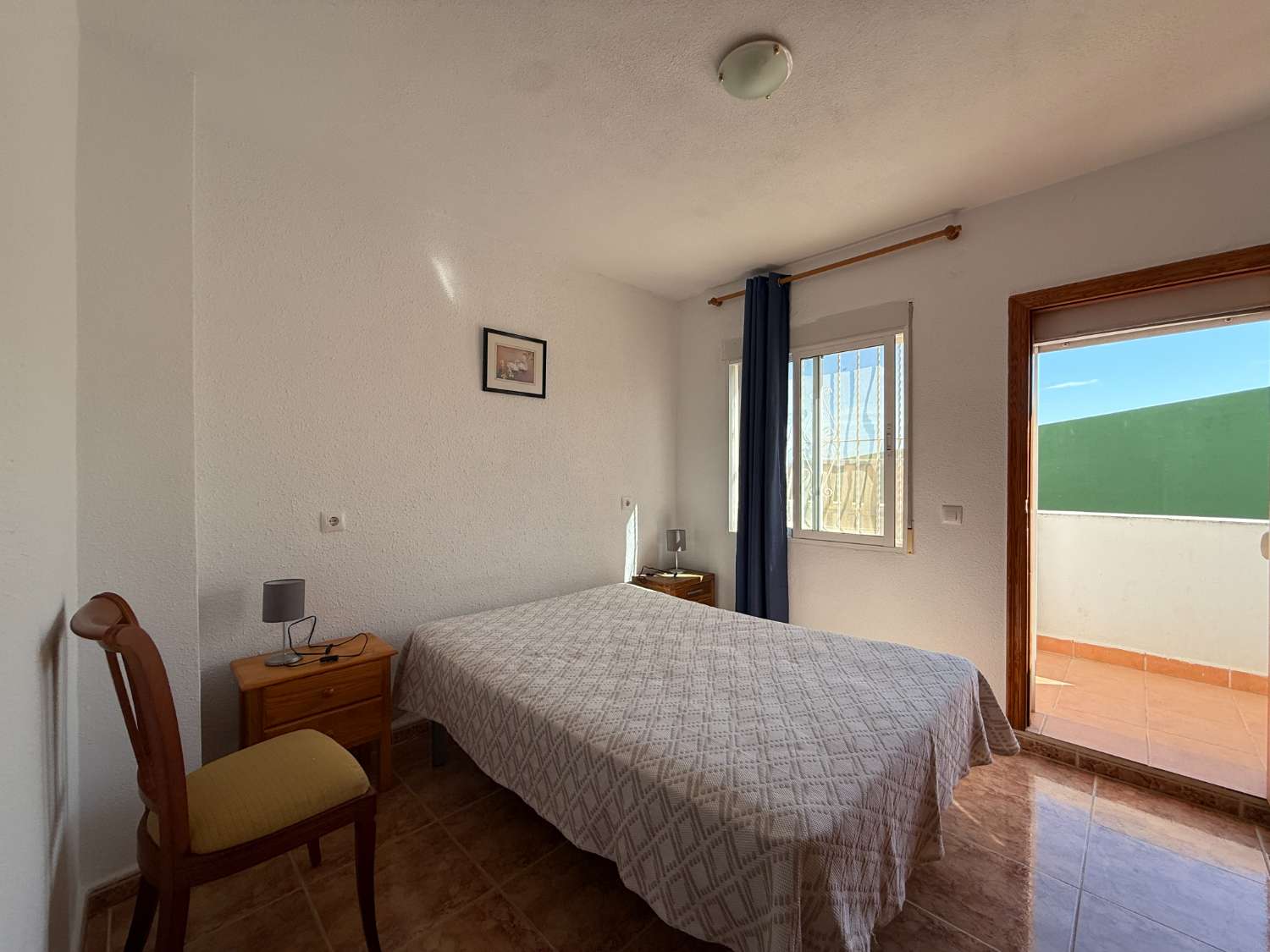 Moderno duplex en Las Chismosas, Orihuela Costa – 2 dormitorios, 2 baños y piscina.