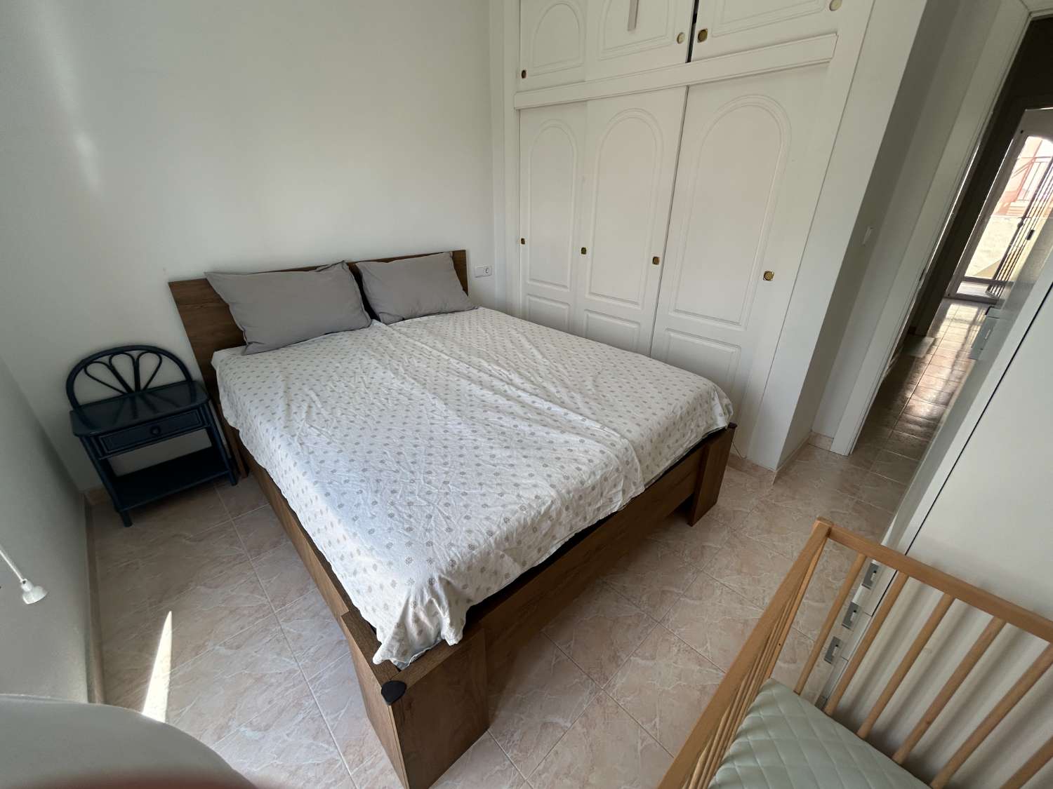 Kaunis, aurinkoinen kaksikerroksinen La Floridassa