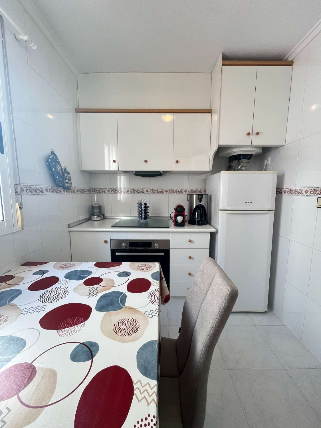 Takvåning med 2 sovrum med privat solarium och havsutsikt