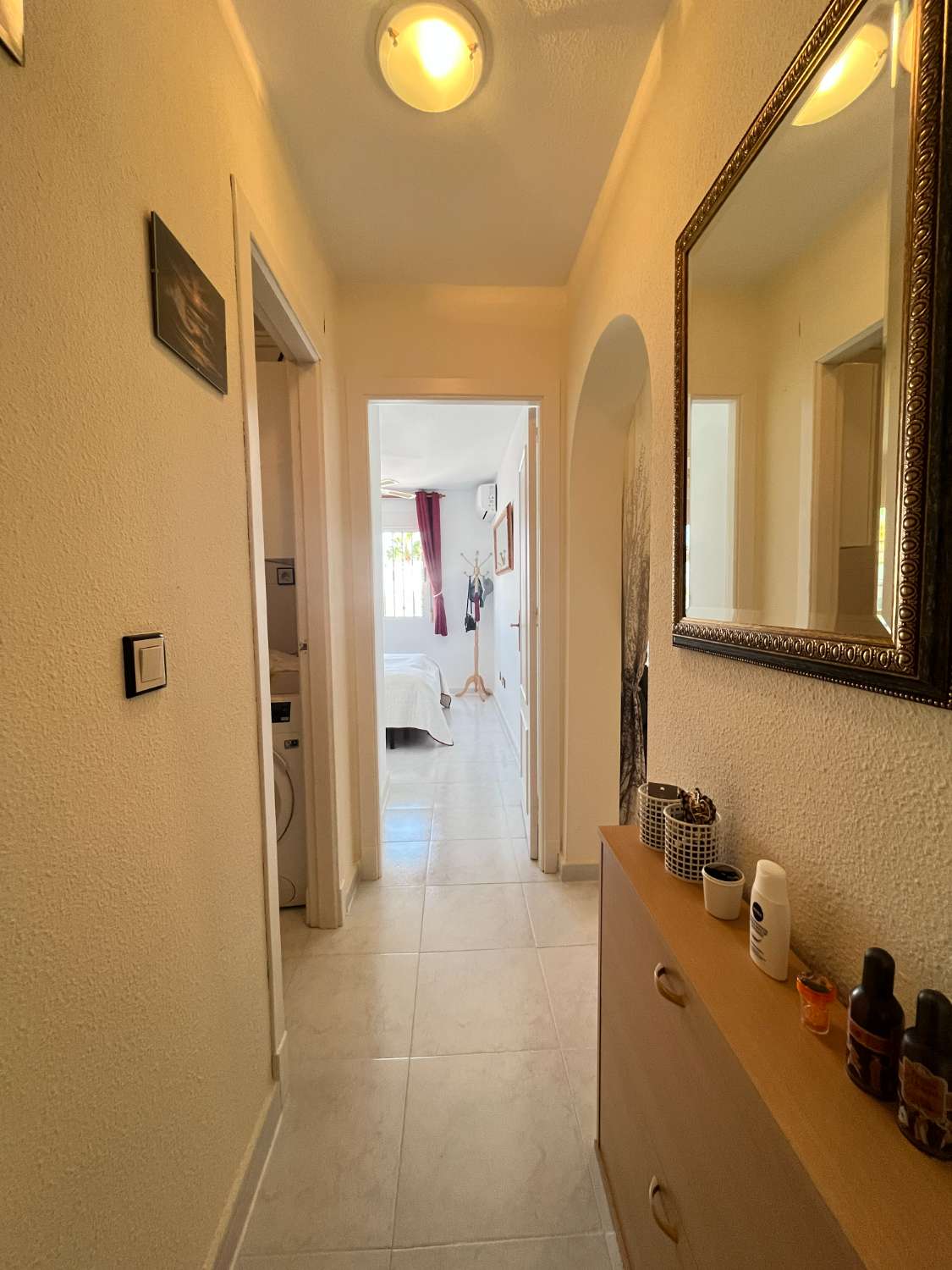 Takvåning med 2 sovrum med privat solarium och havsutsikt