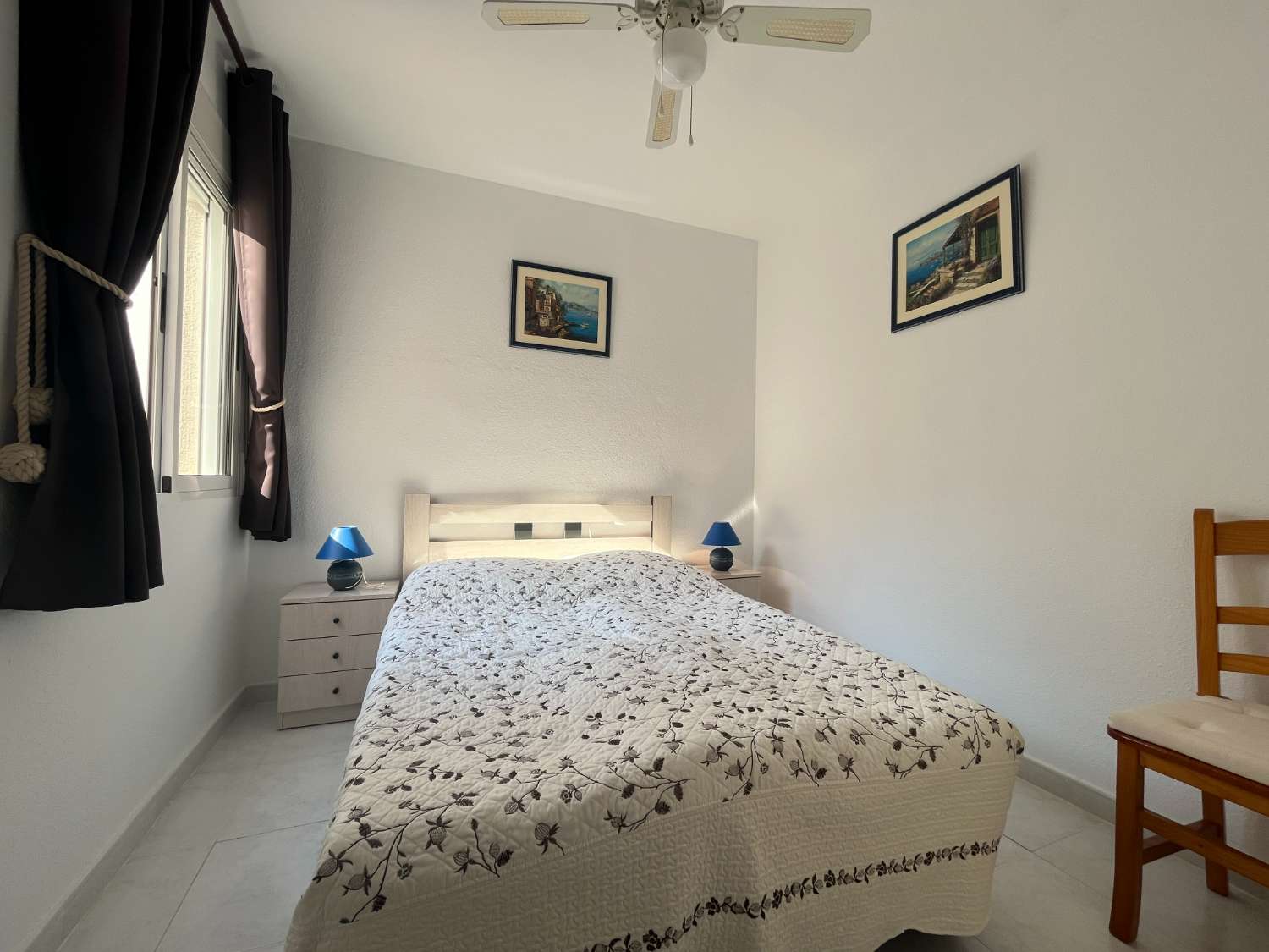 Takvåning med 2 sovrum med privat solarium och havsutsikt