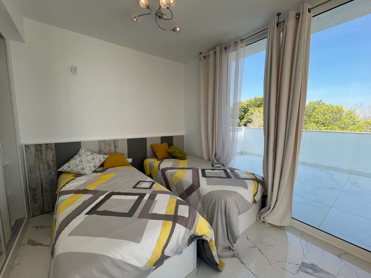 Villamartín Paradise Phase V - Villas Aurora, Villamartin