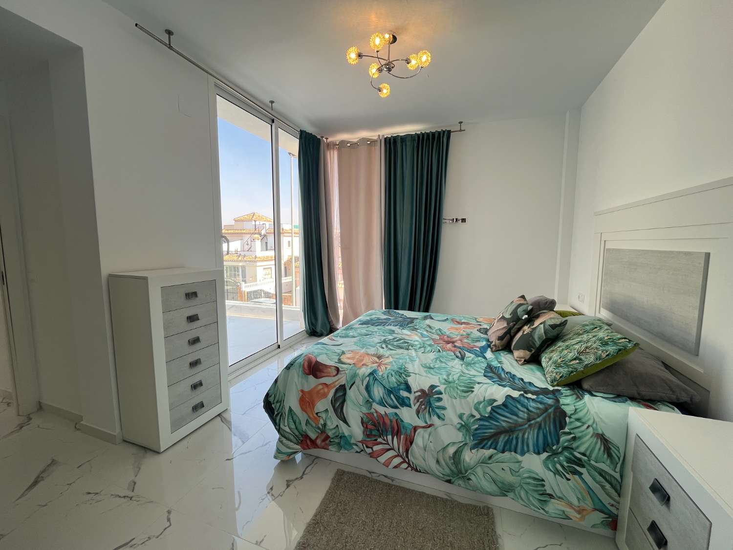 Villamartín Paradise Phase V - Villas Aurora, Villamartin