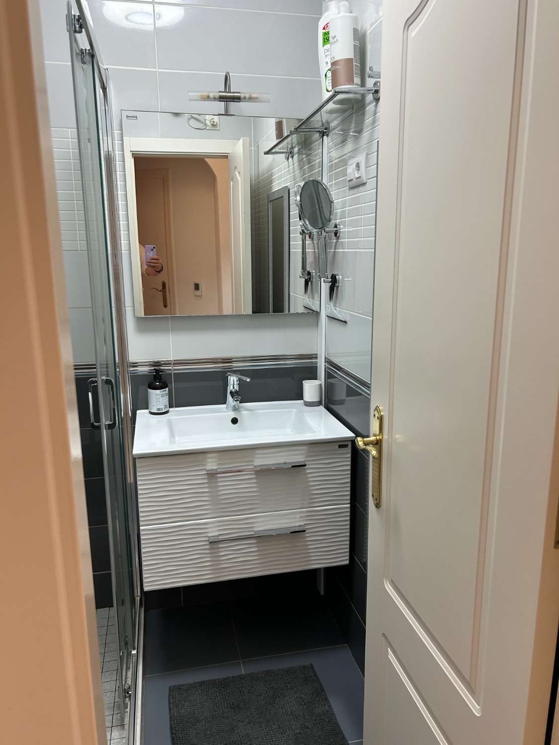 Bungalow de 2 dormitorios y 2 baños en una comunidad cerrada en Orihuela costa