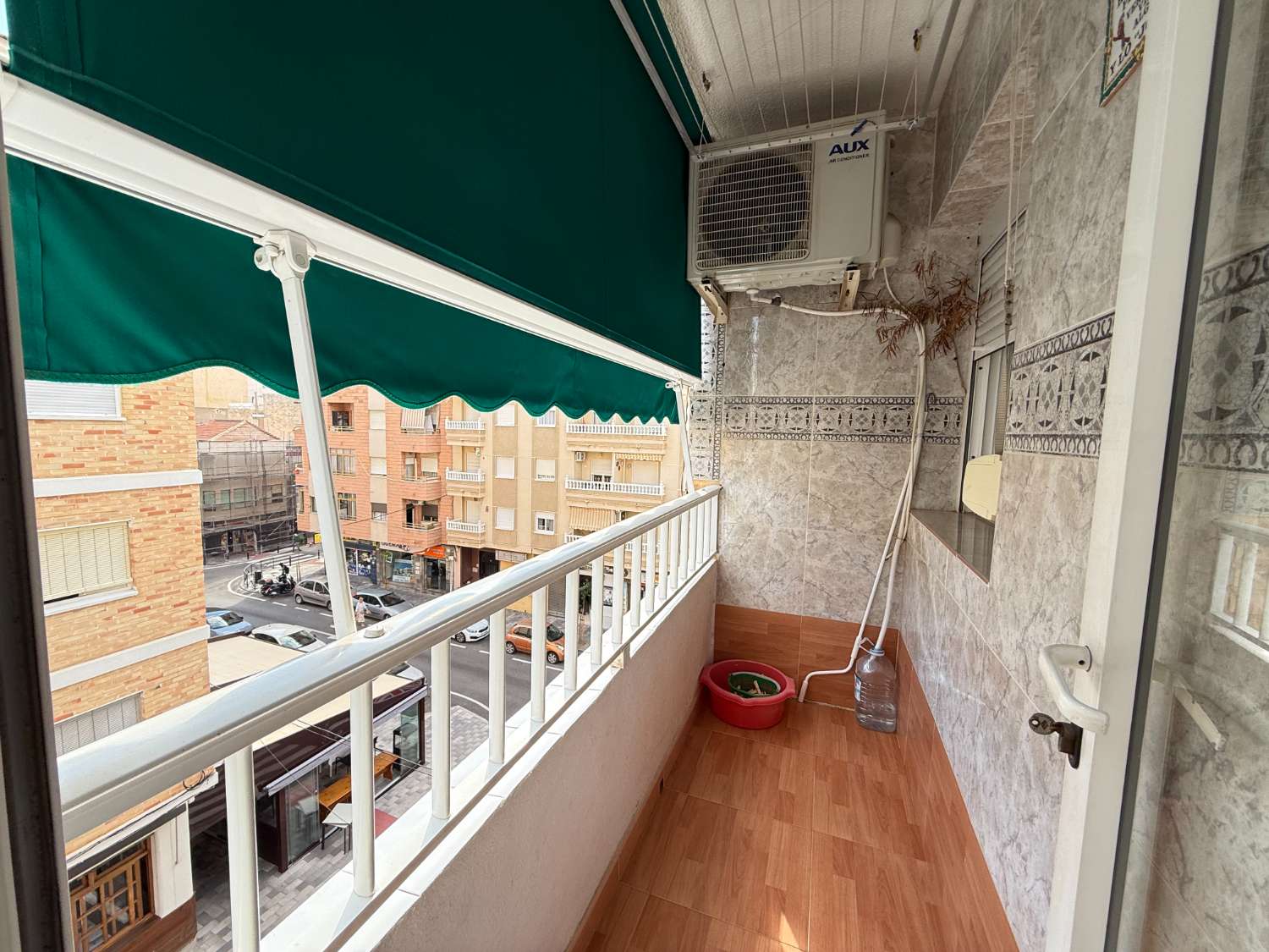 Perfecto piso de 3 dormitorios centrico en Torrevieja