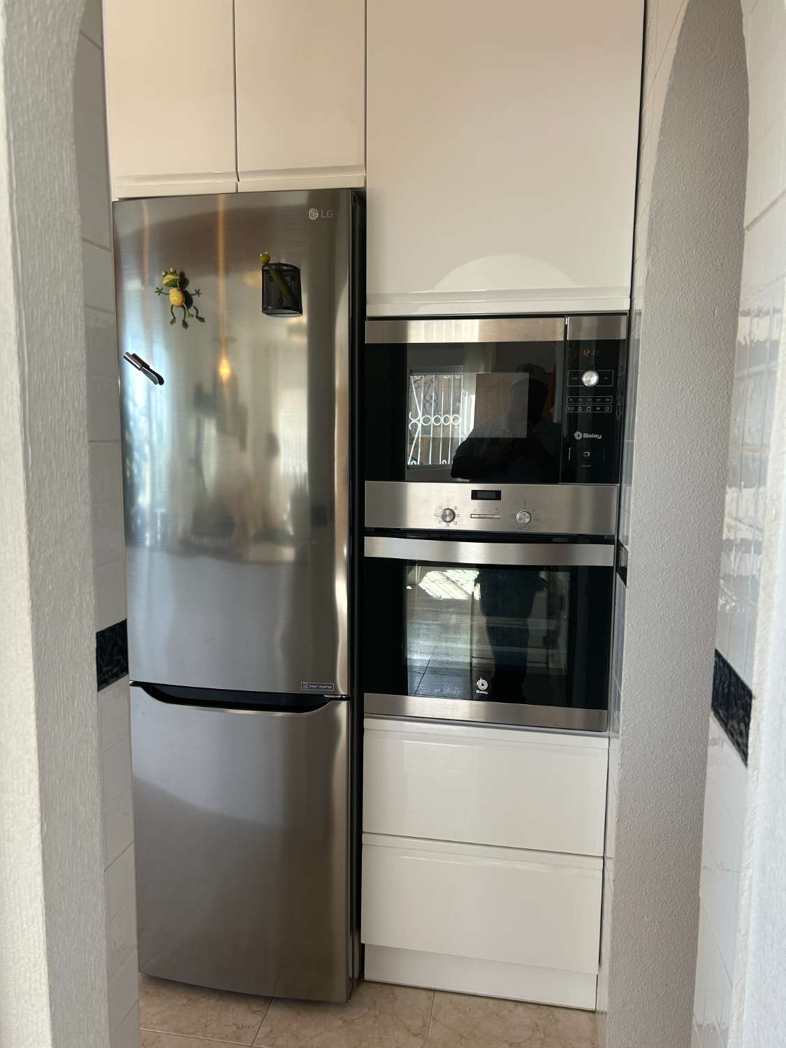 Casa independiente de 2 dormitorios, 2 baños, 1 piscina comunitaria