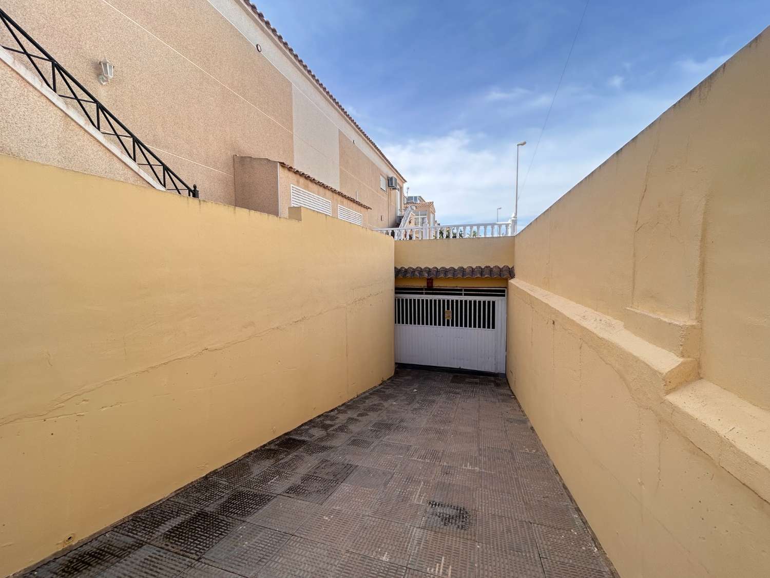 Garaje cerrado en Las Chismosas