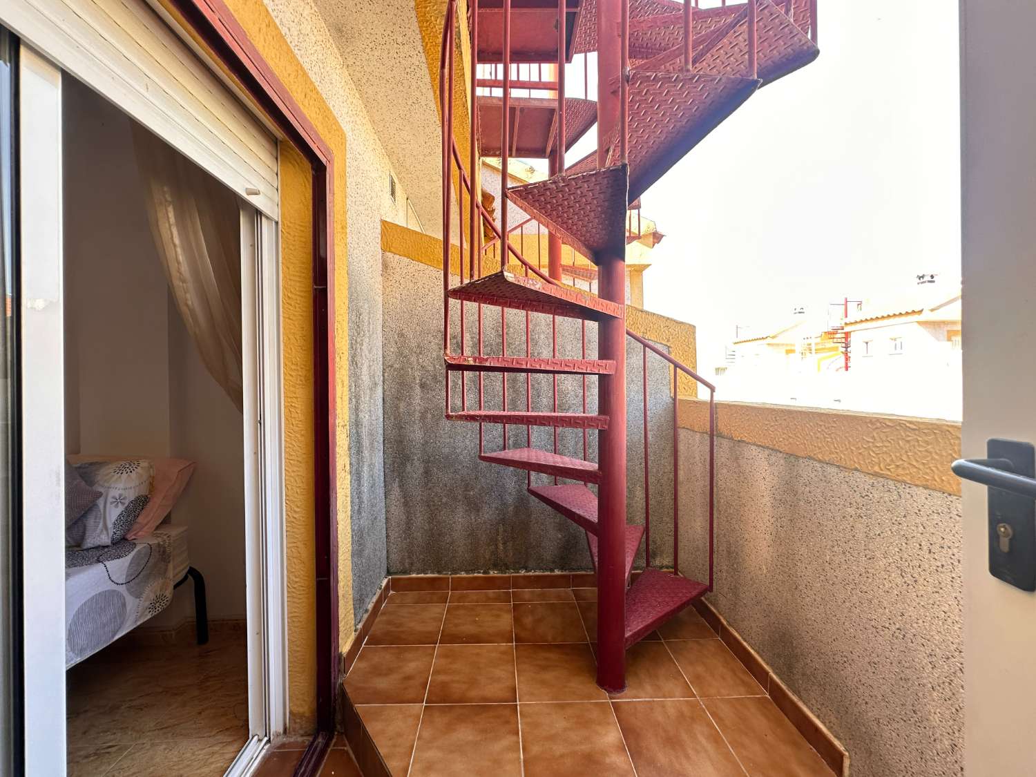 Apartamento Dúplex de 2 Dormitorios en Las Chismosas