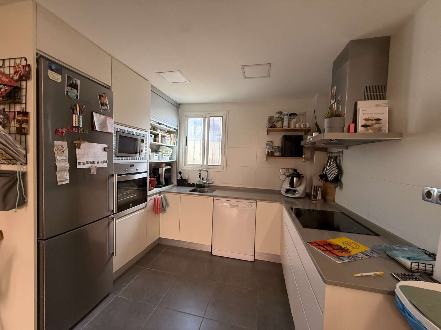 Perfecto apartamento cerca de todos los servicios.