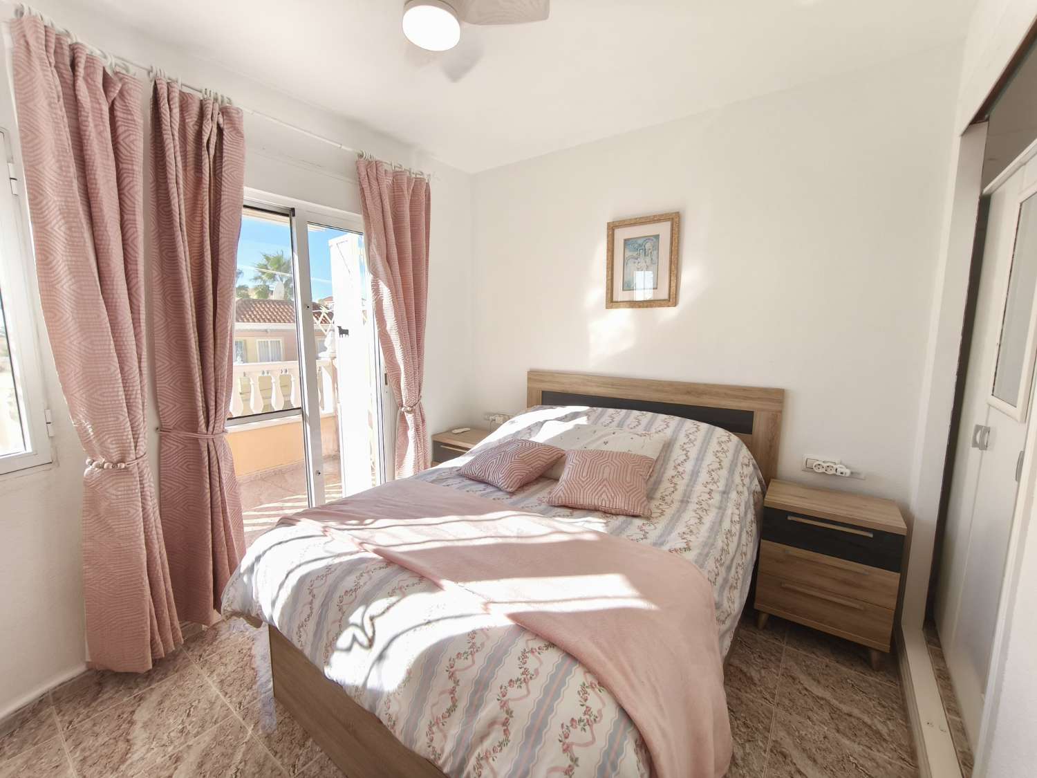 2 værelses ejendom i det eksklusive indhegnede samfund Macarena II