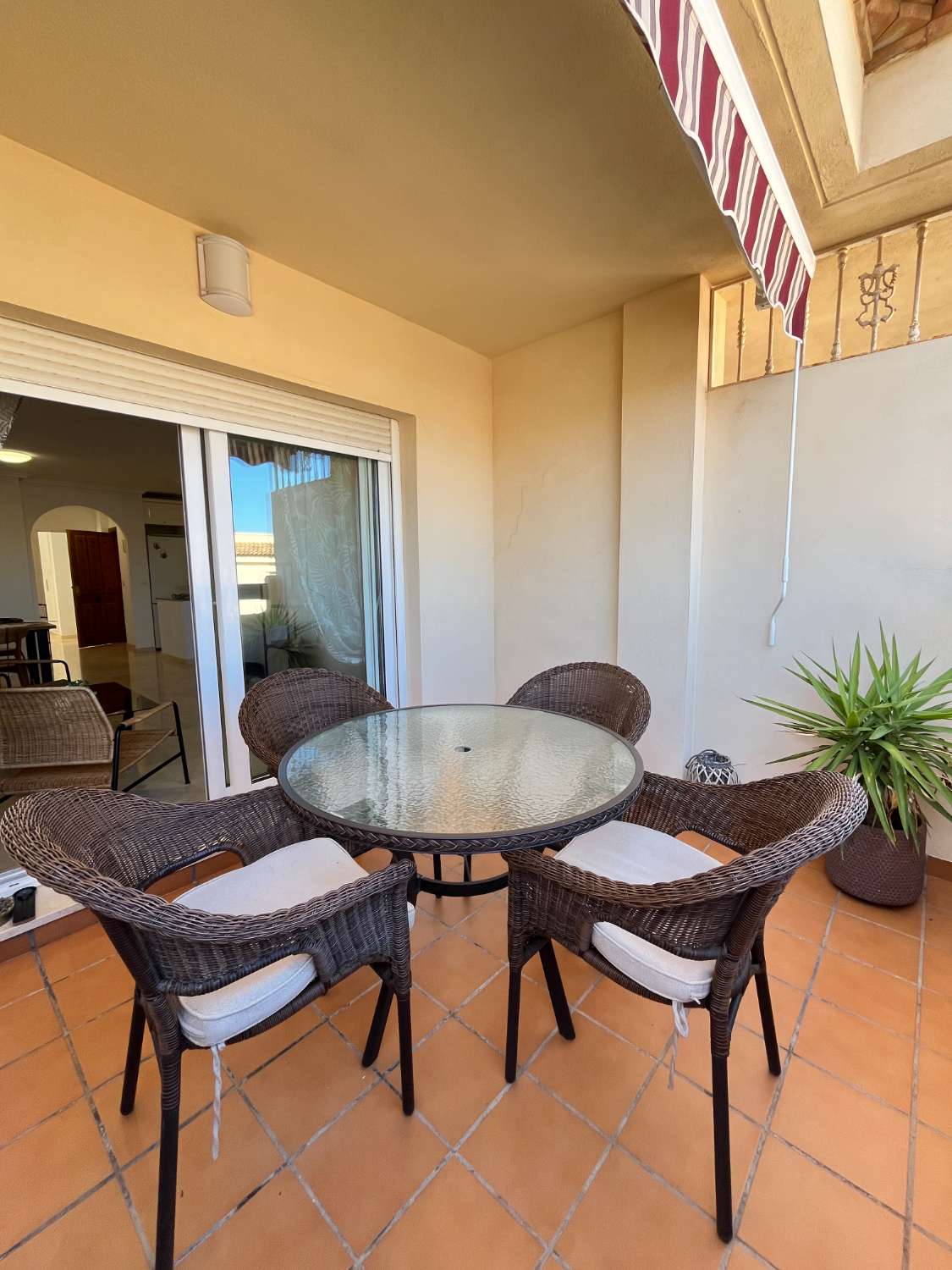 Ático con vistas al mar en Jumilla III – 2 dormitorios, 2 baños y piscina comunitaria