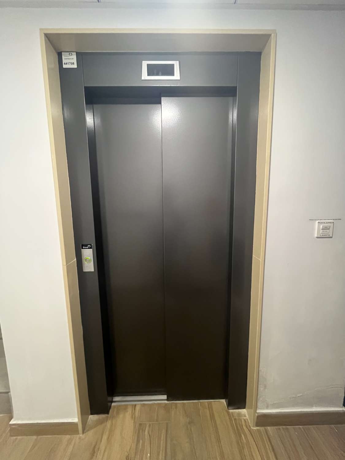 Apartamento de 3 dormitorios y 2 baños con Piscina y Sauna cerca de la playa!