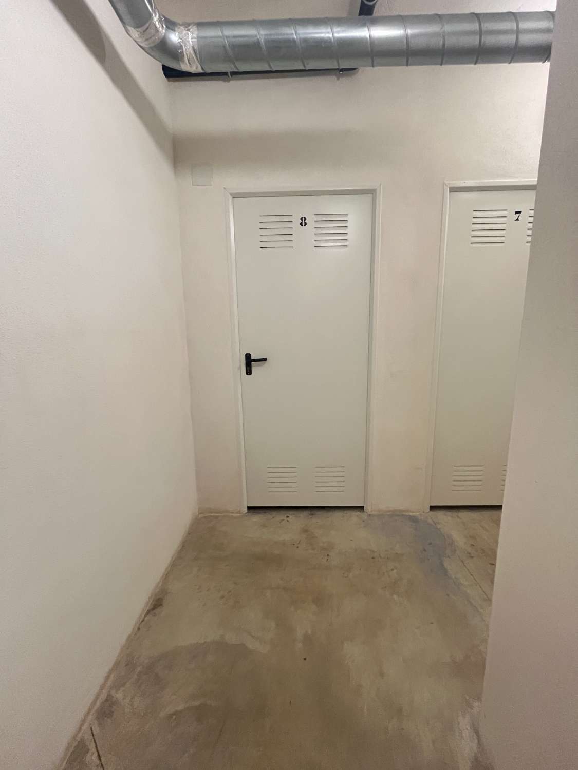 Apartamento de 3 dormitorios y 2 baños con Piscina y Sauna cerca de la playa!