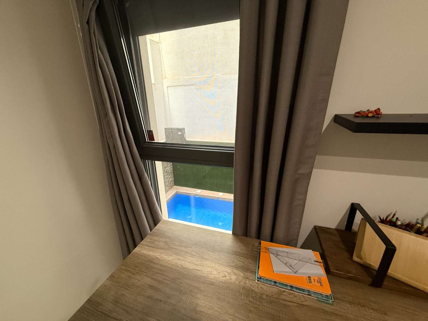 Apartamento de 3 dormitorios y 2 baños con Piscina y Sauna cerca de la playa!