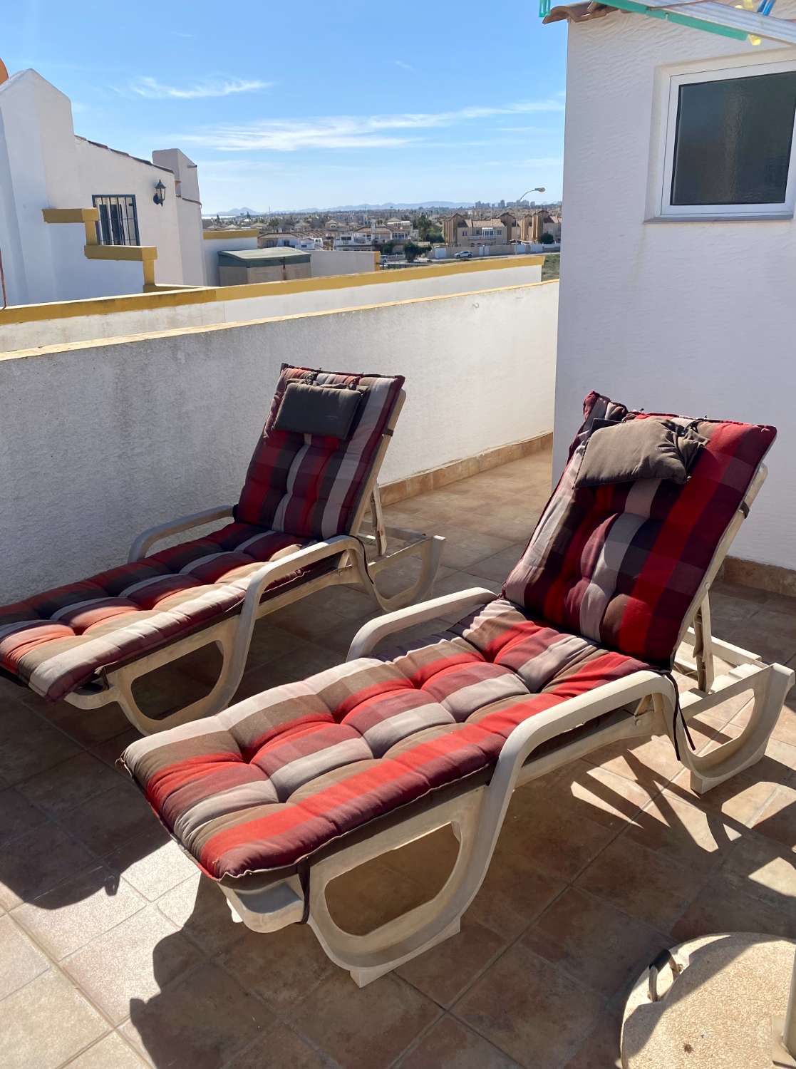 Encantadora casa tipo quad con solárium y vistas al mar en el corazón de La Florida