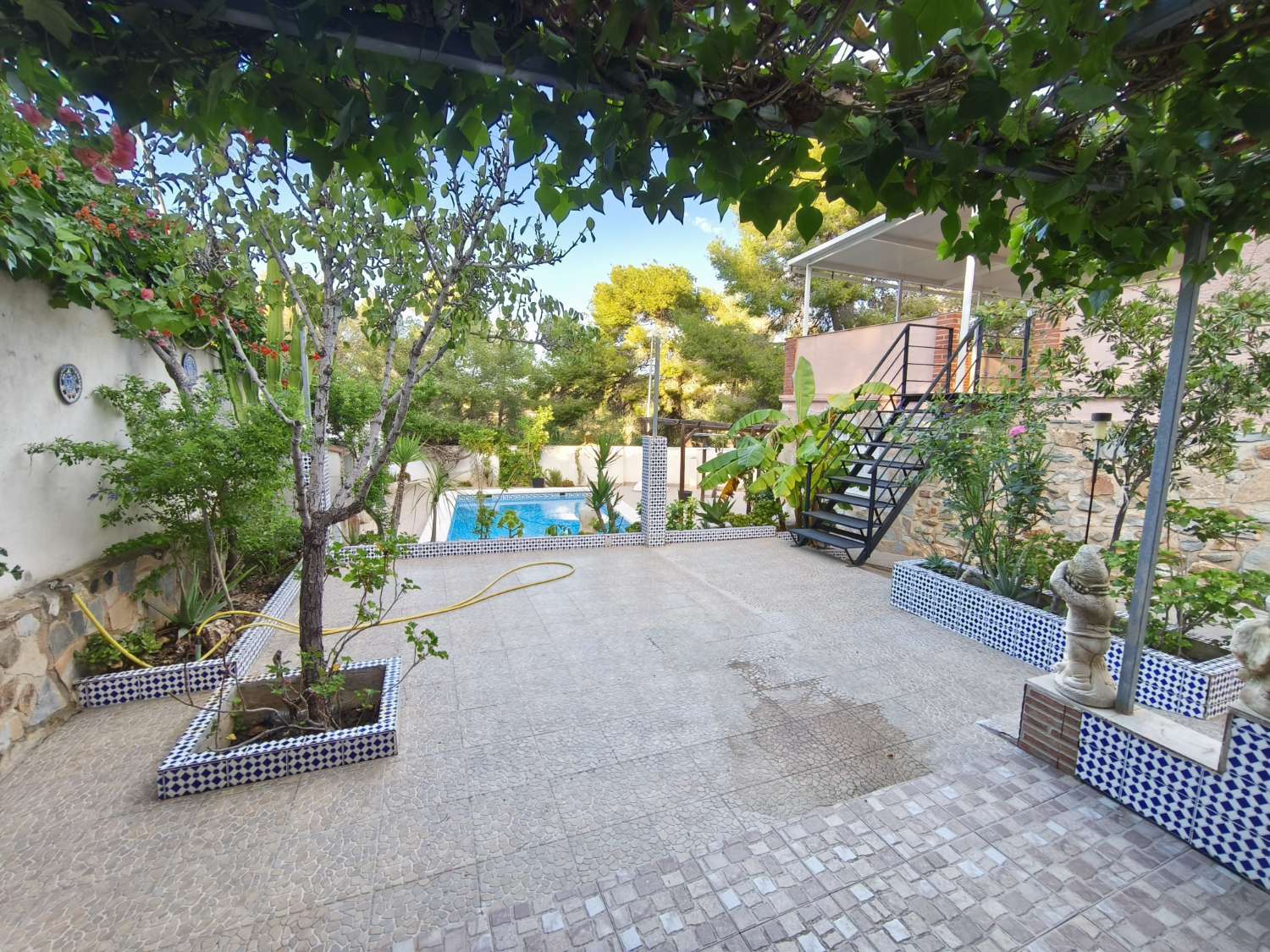 Chalet - Chalet en Los Balcones con Apartamento Independiente