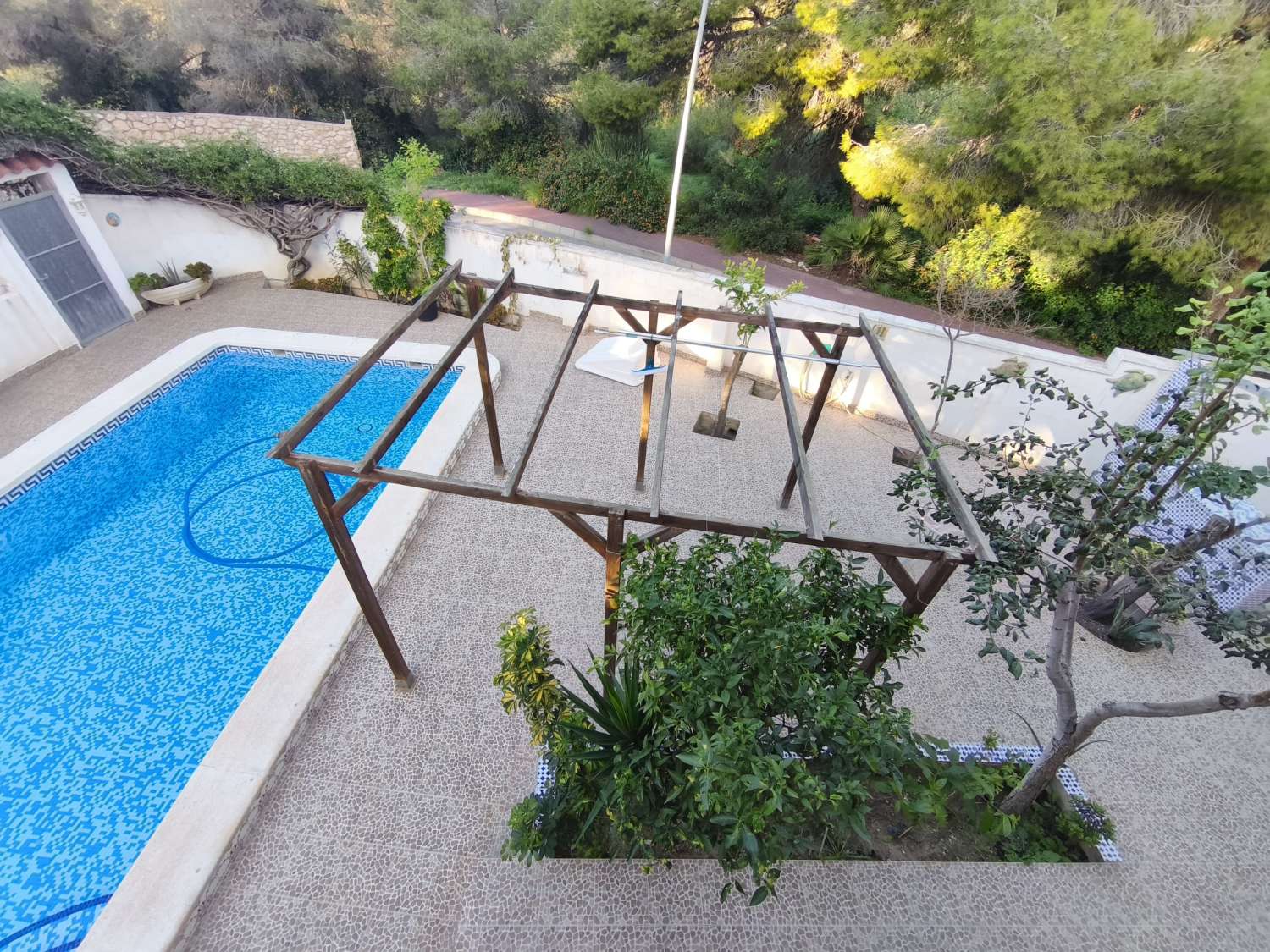 Chalet - Chalet en Los Balcones con Apartamento Independiente