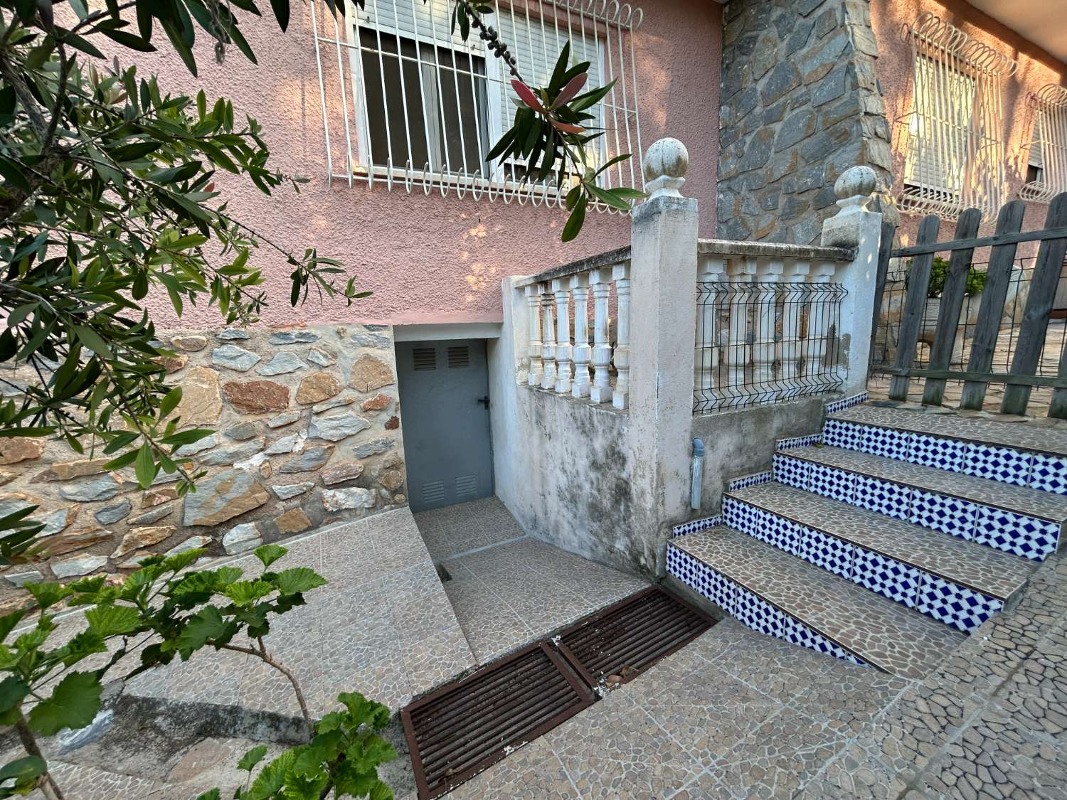 Chalet - Chalet en Los Balcones con Apartamento Independiente