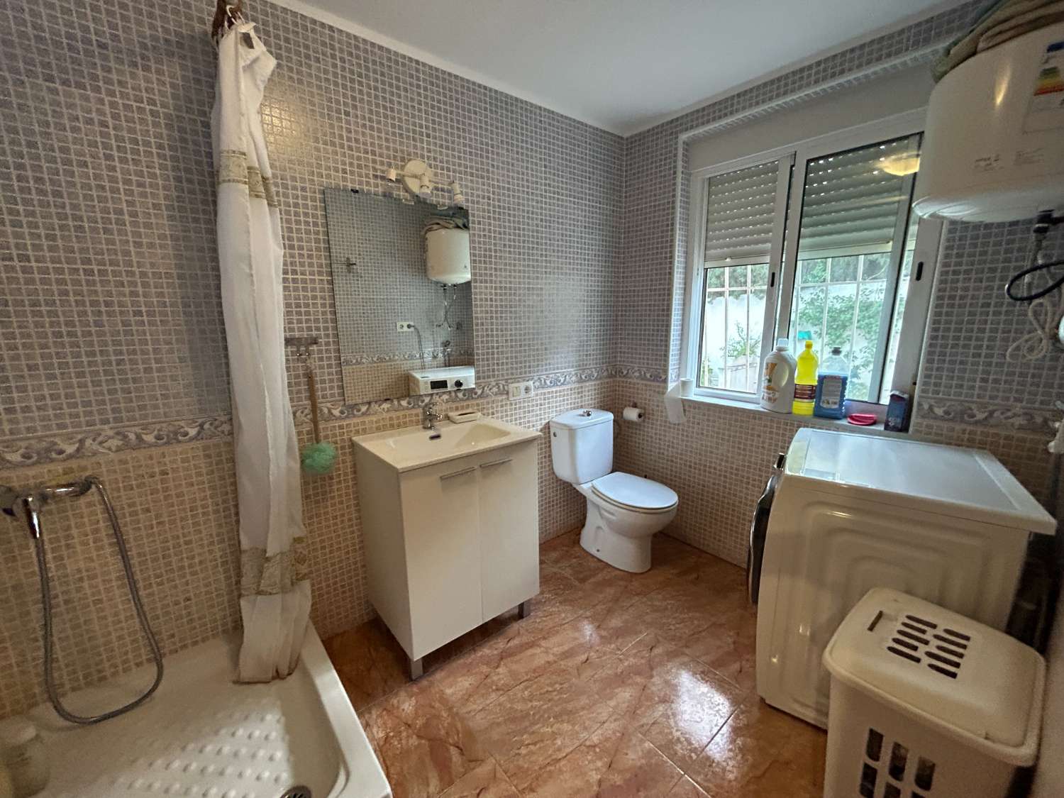 Chalet - Chalet en Los Balcones con Apartamento Independiente