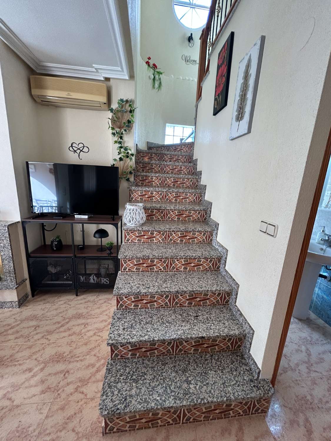 Duplex 3 dormitorios, 2 baños, 1 solario con 1 piscina común