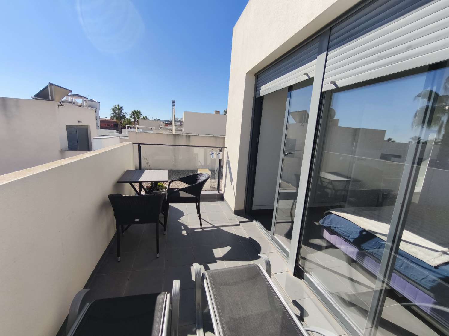 Moderno Chalet en esquinade 3 dormitorios y 2 baños