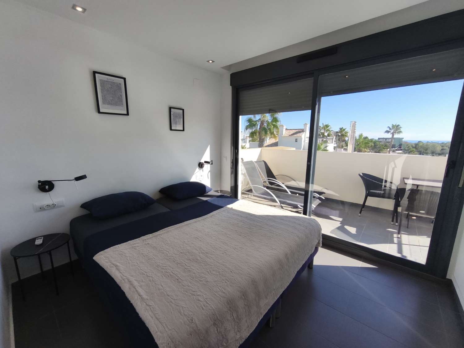 Moderno Chalet en esquinade 3 dormitorios y 2 baños