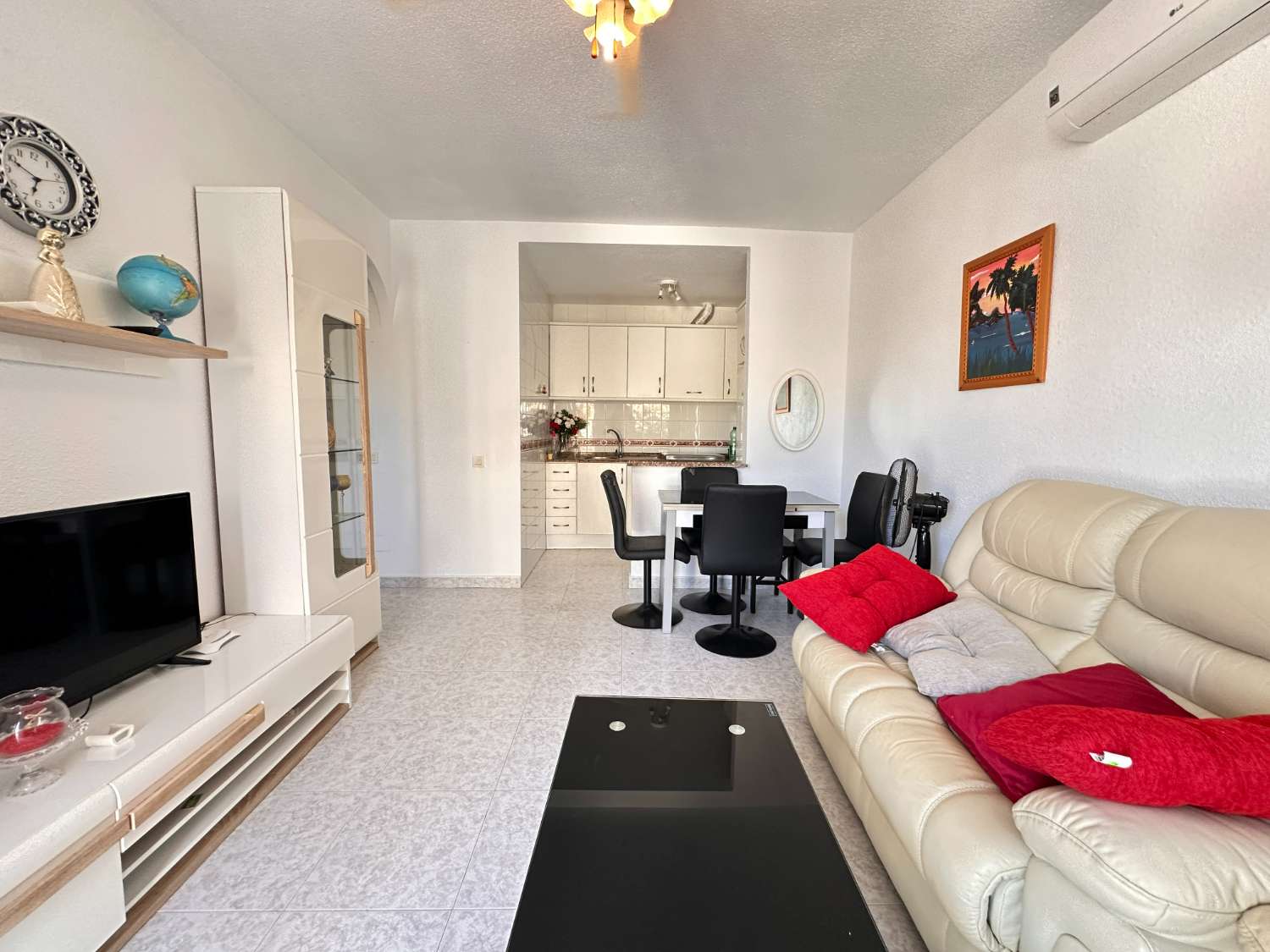 Quad Eck-Haus mit 3 Schlafzimmern und zwei Bädern in La Florida