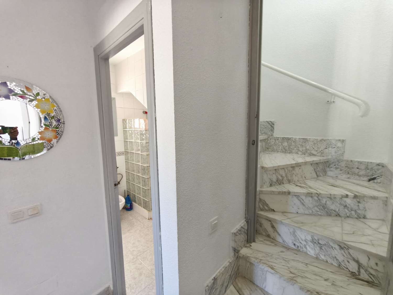 Quad Eck-Haus mit 3 Schlafzimmern und zwei Bädern in La Florida