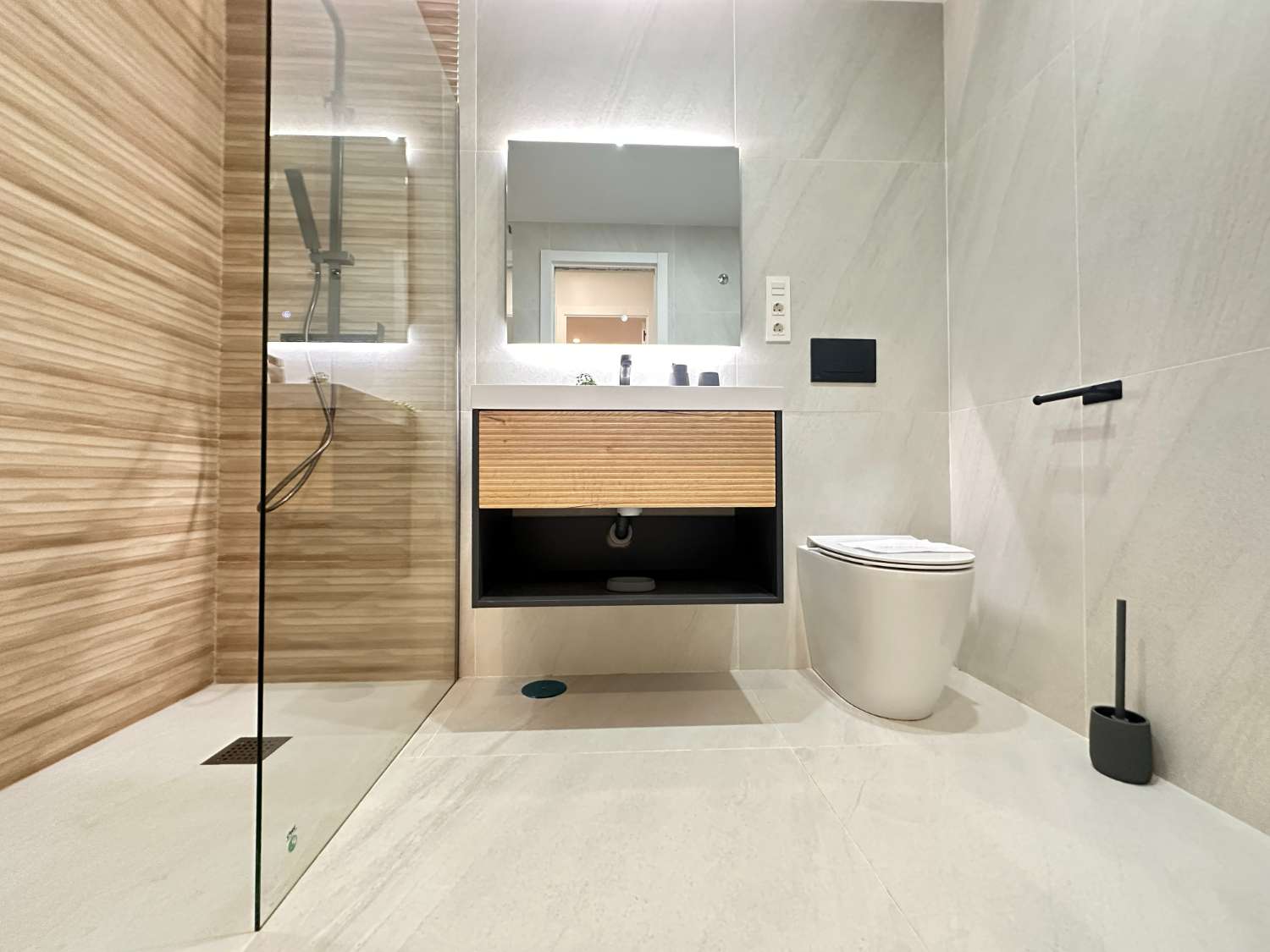 Роскошные апартаменты с 3 спальнями и 2 ванными комнатами в Сан-Педро-дель-Пинатар