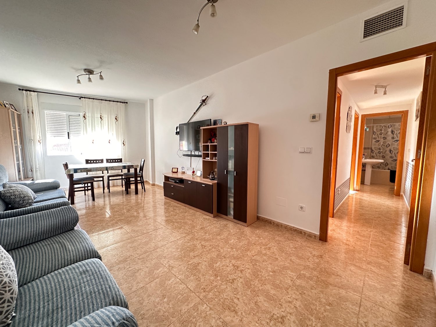 Apartamento en el Pilar de la Horadada 2 dormitorios 1 baño con garaje