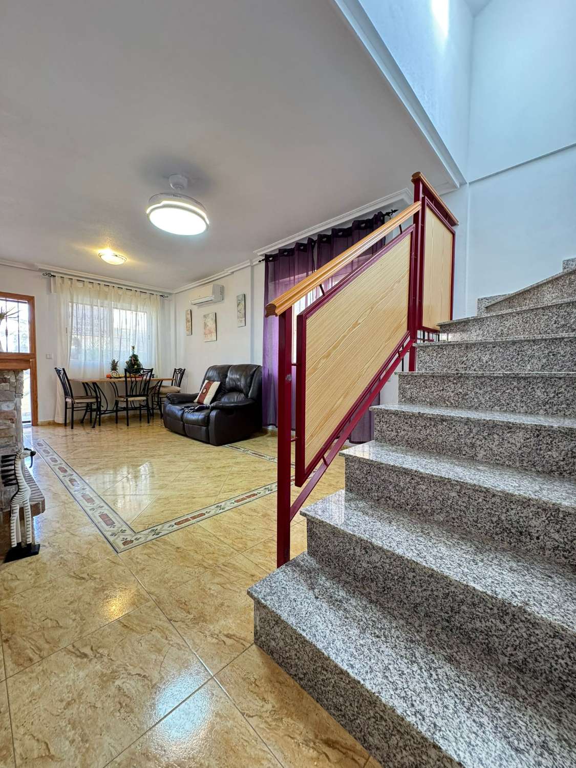 Duplex en esquina de 3 dormitorios en las chismosas