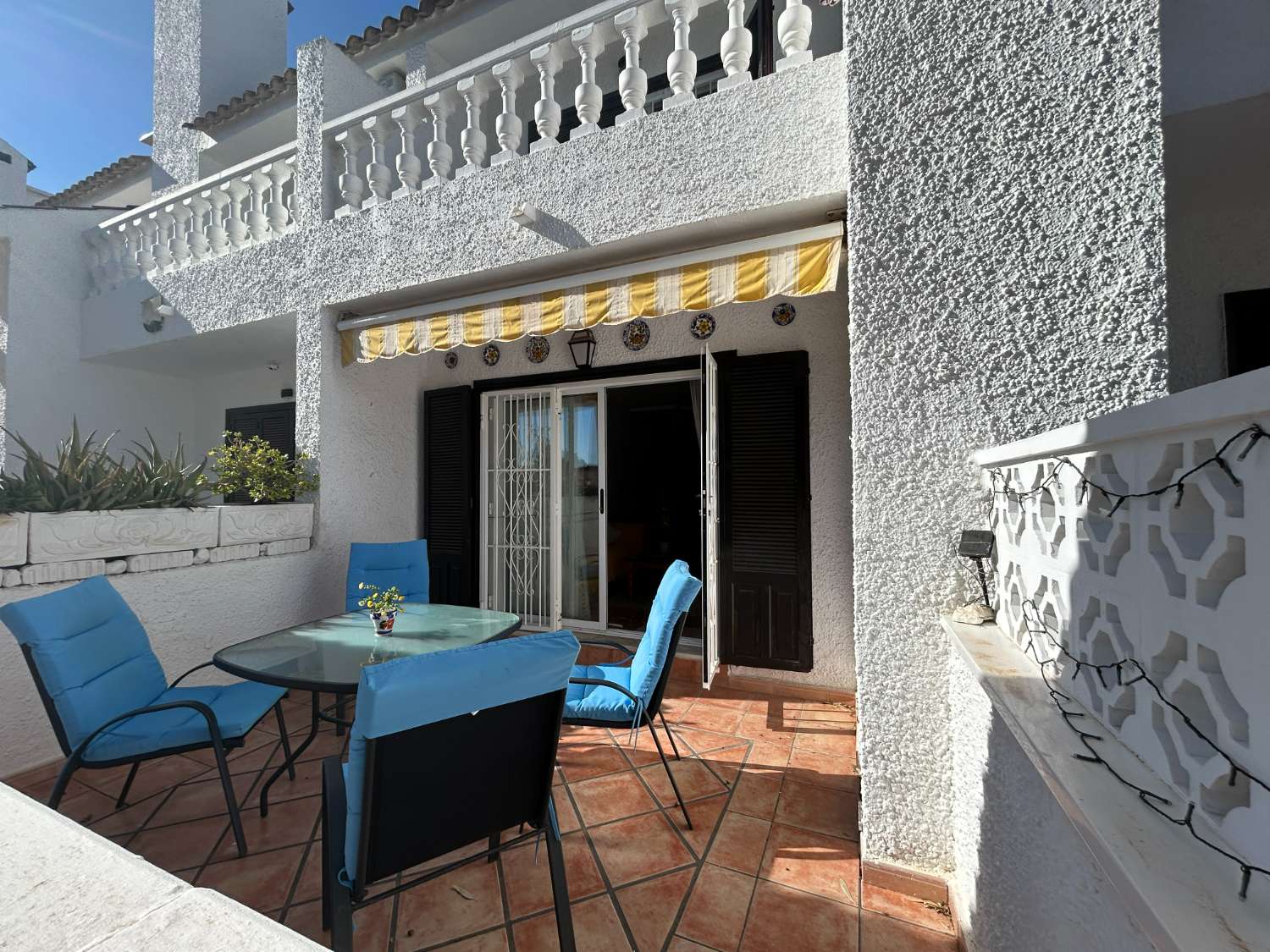 Adosado de 3 habitaciones en Punta Prima.