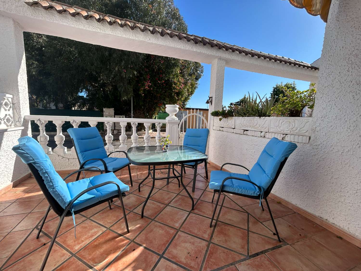 Adosado de 3 habitaciones en Punta Prima.