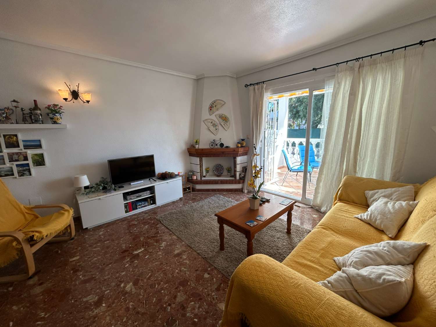 Adosado de 3 habitaciones en Punta Prima.