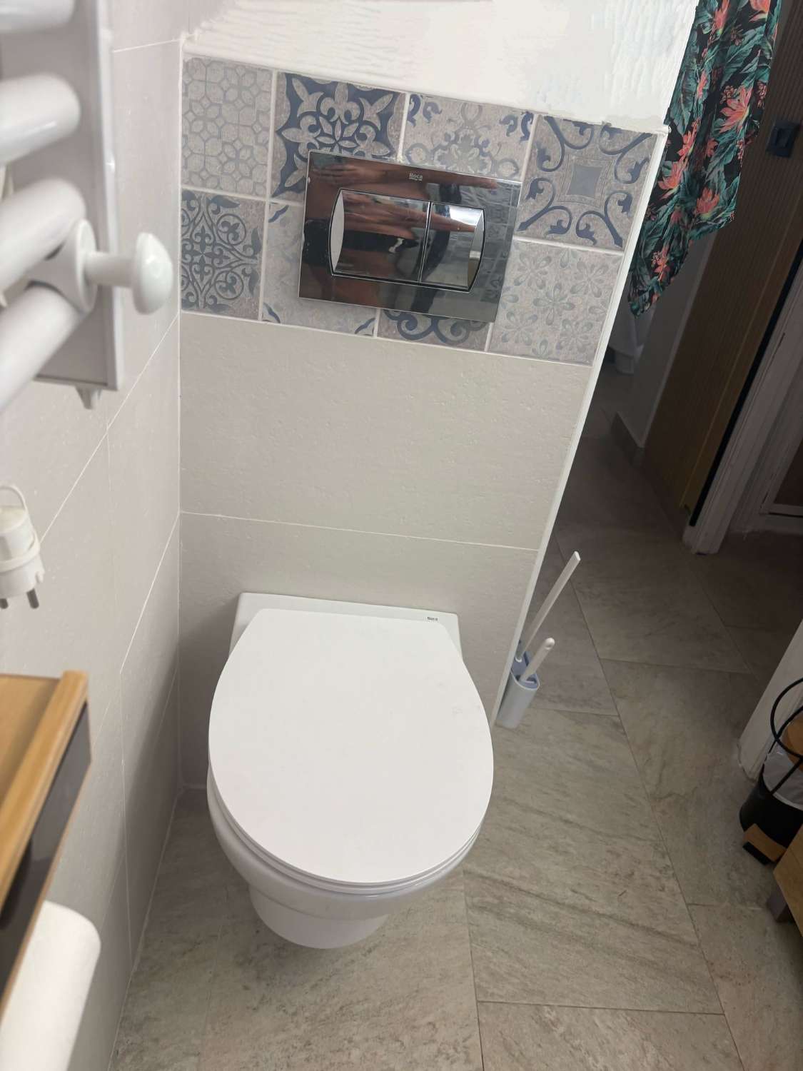 Encantador apartamento de 1 dormitorio y 1 baño reformado, parcialmente amueblado, listo para mudarse