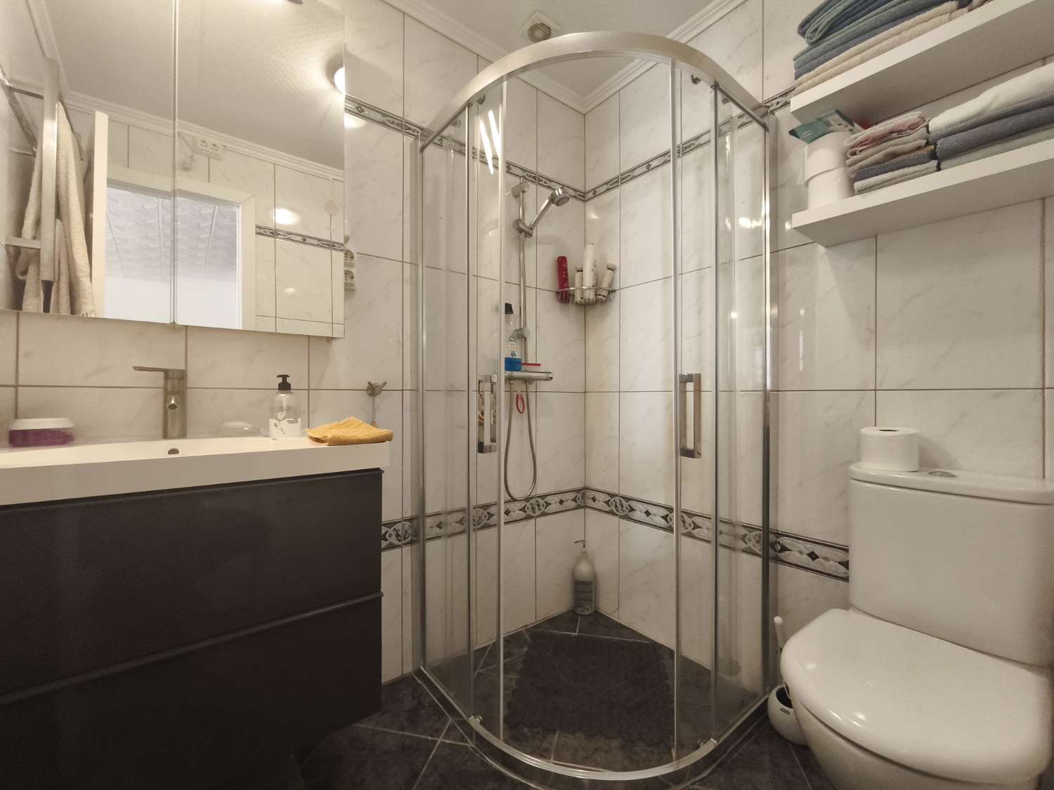 Бунгало з фасадом на південь і 4 спальні в Торревієха