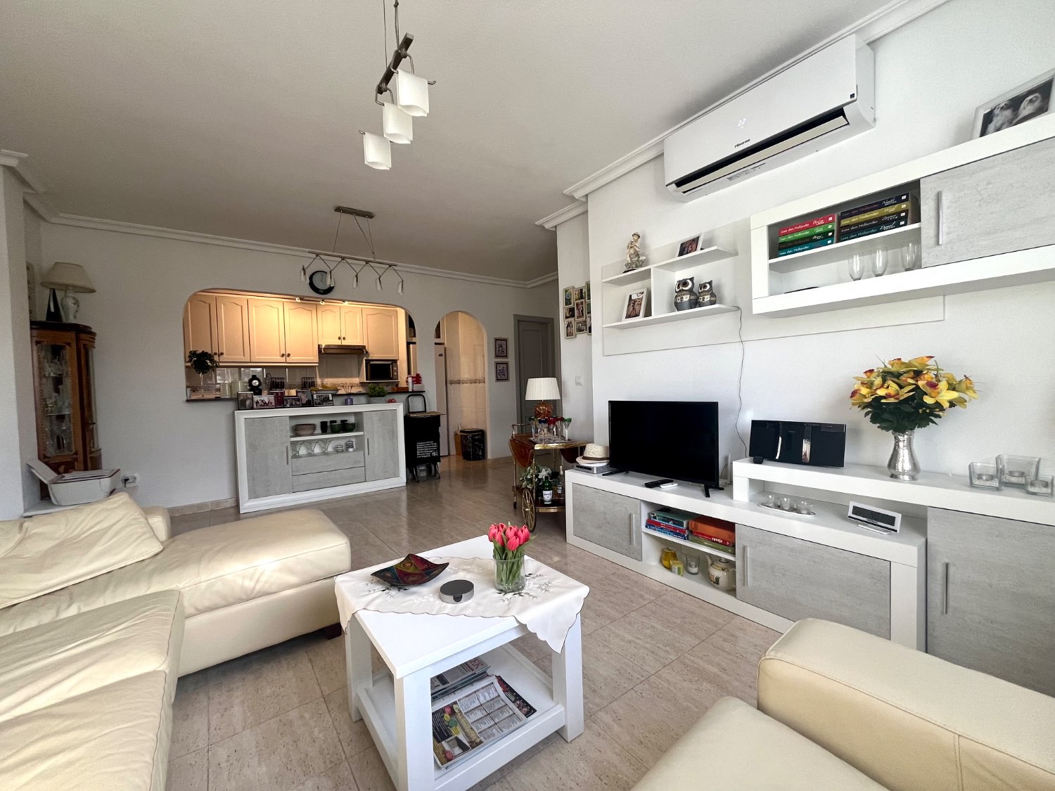 Dúplex de 3 habitaciones ubicado en Zeniamar IV (Orihuela Costa)