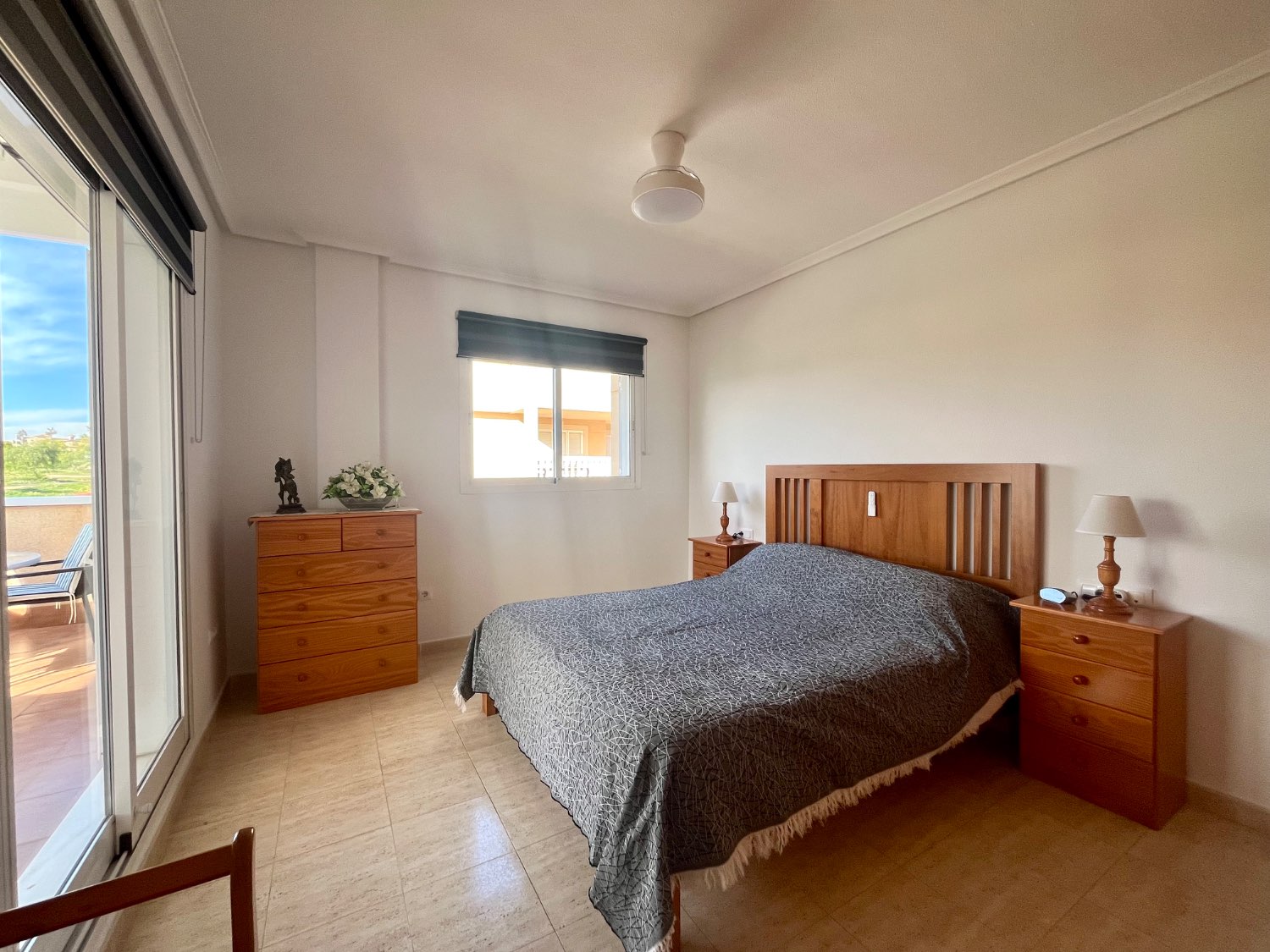 Dúplex de 3 habitaciones ubicado en Zeniamar IV (Orihuela Costa)