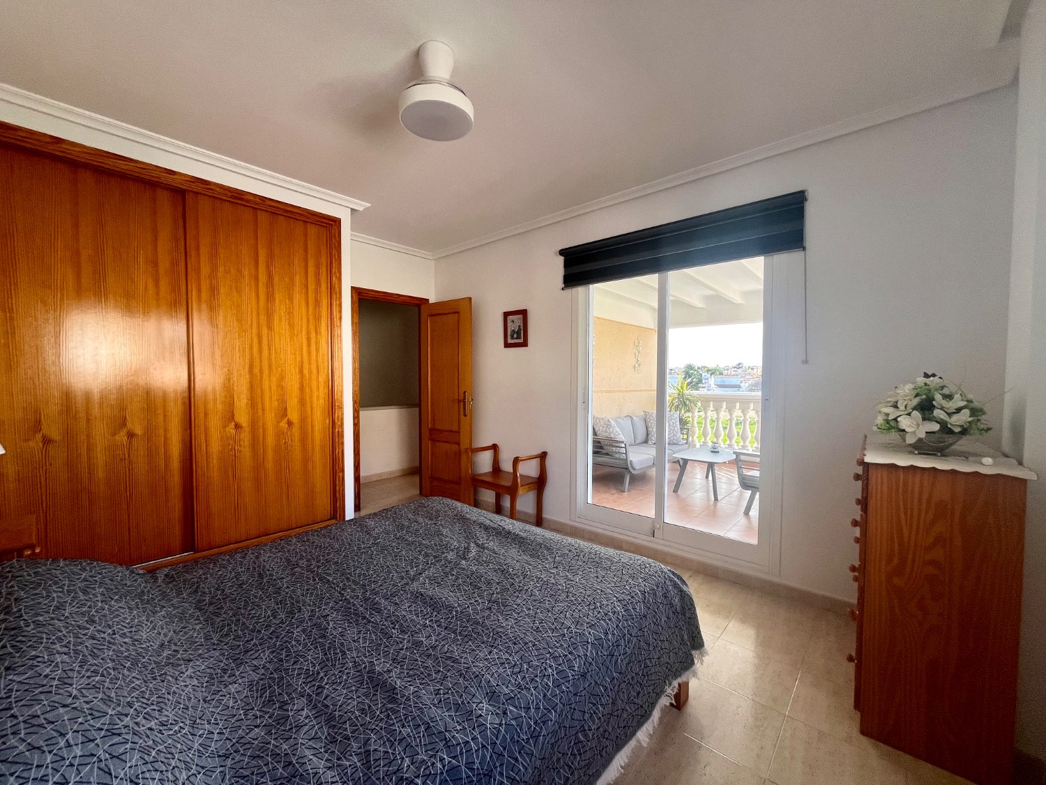 Dúplex de 3 habitaciones ubicado en Zeniamar IV (Orihuela Costa)